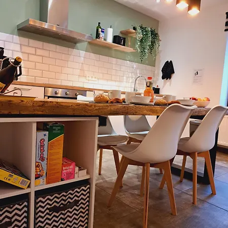 Chez Nenene En Ardenne *