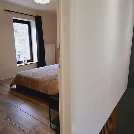 Chez Nenene En Ardenne 度假居 *